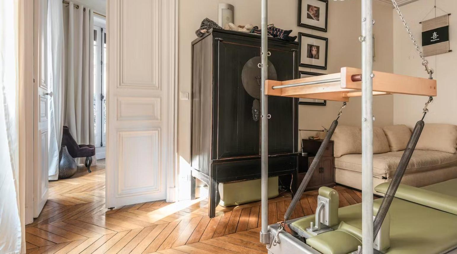 Saint-germain 3-bedroom Pres Les Jardins Apartment *