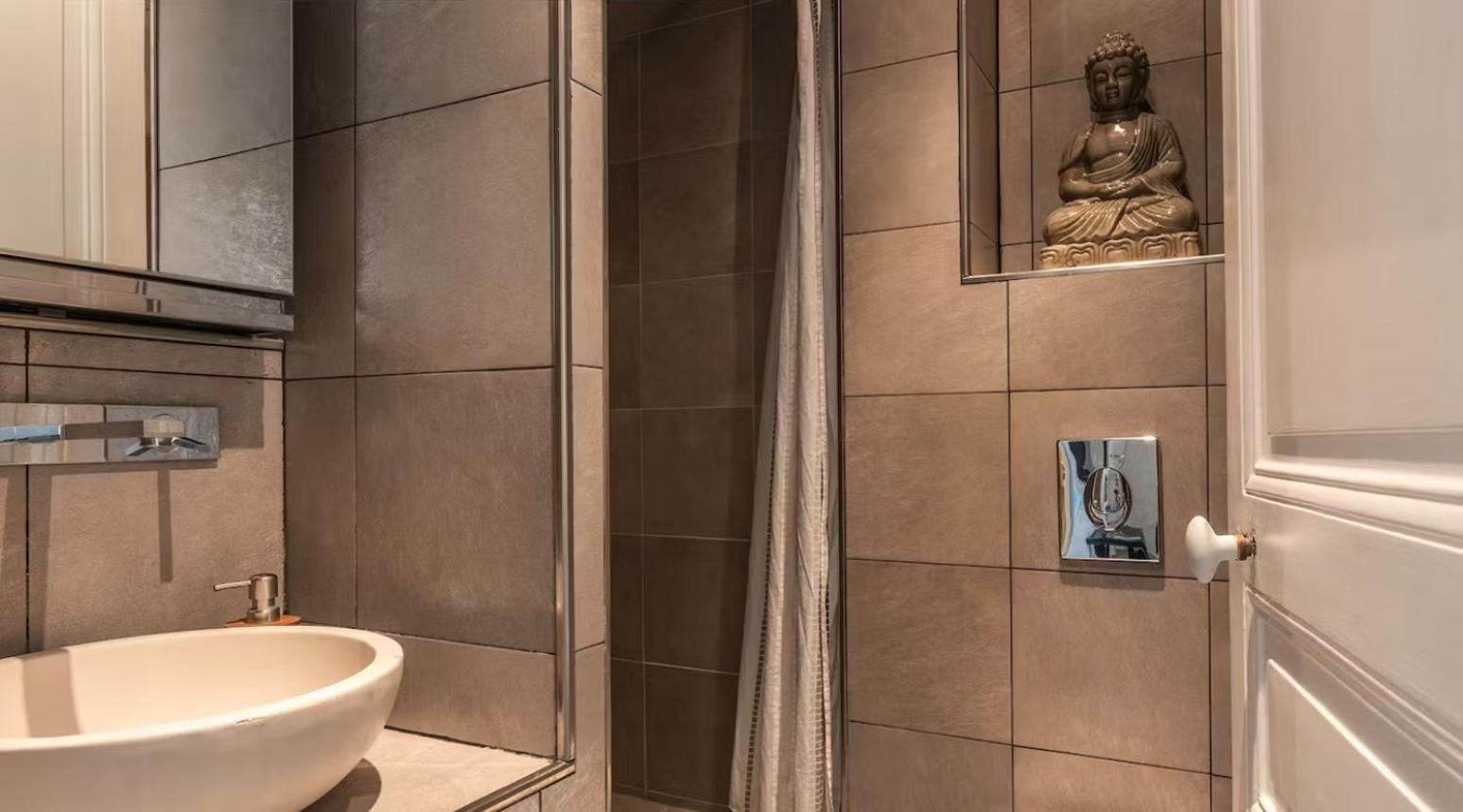Saint-germain 3-bedroom Pres Les Jardins * Paris